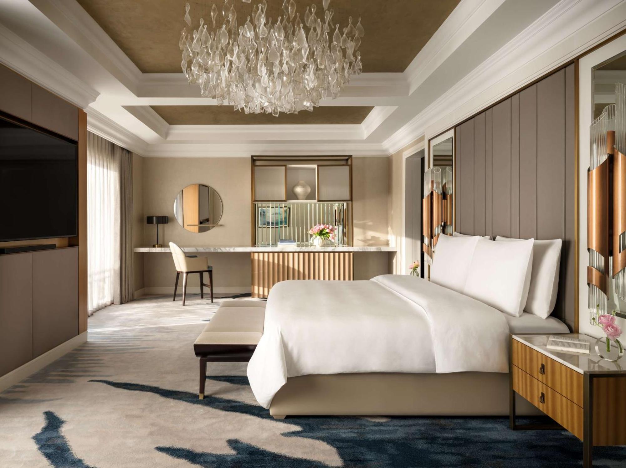 Atlantis, The Palm 5*
